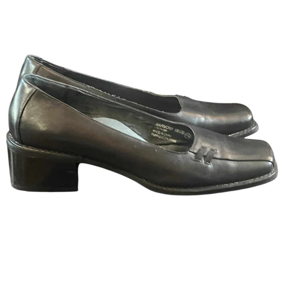 𝐇𝐔𝐒𝐇 𝐏𝐔𝐏𝐏𝐈𝐄𝐒 Black leather Low Kitten Block heel